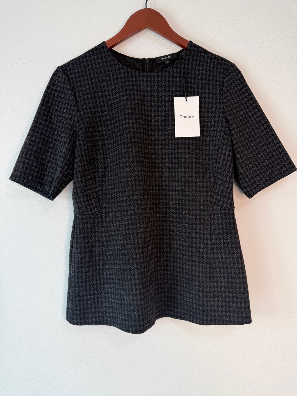 Theory Fitted Short Sleeve Shell Top Houndstooth Knit Twill Modern Chic NWT